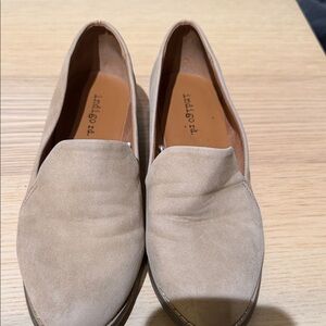 Indigo Women's Beige Loafers